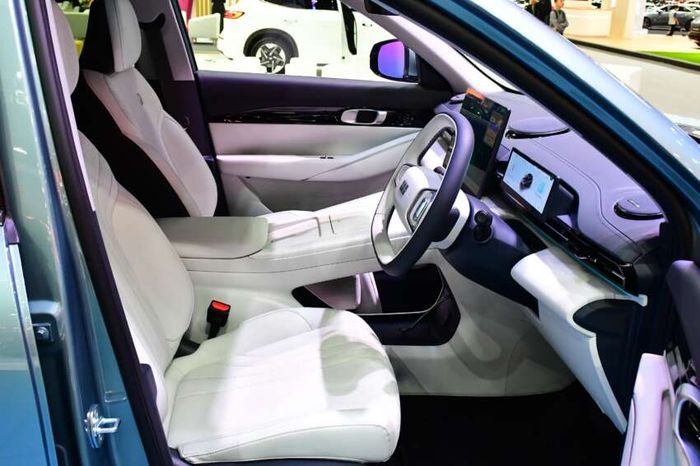 Geely EX5 tại Thái Lan - Hình ảnh 15 850x566.jpeg