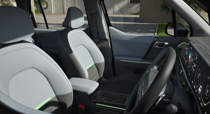 Kia Syros 2025 7.jpg