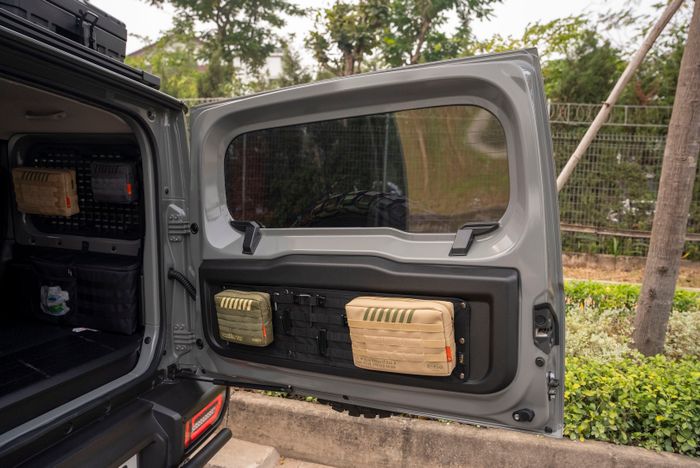 Suzuki Jimny  (4).JPG