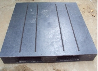 Pallet nhựa