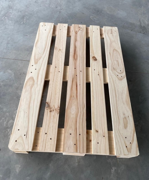 Pallet gỗ