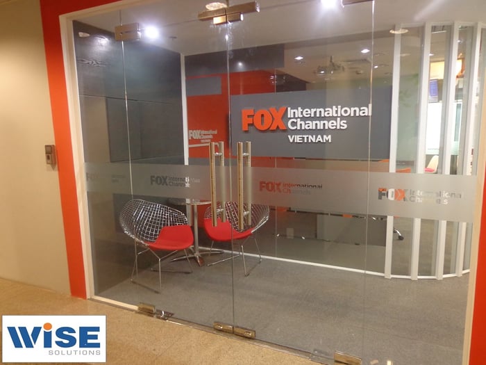 Kiểm Soát Cửa Vân Tay - Fox International Channels Việt Nam