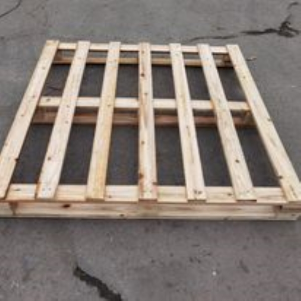 Pallet gỗ