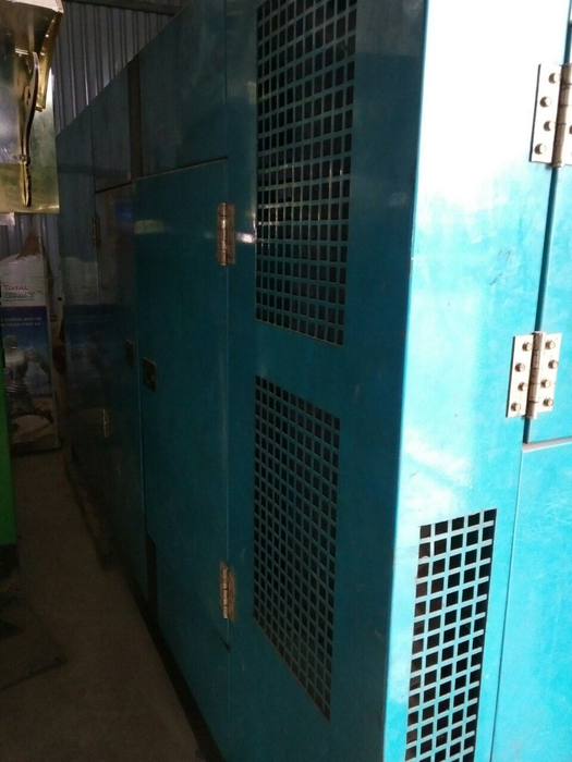 Máy phát điện Cummin