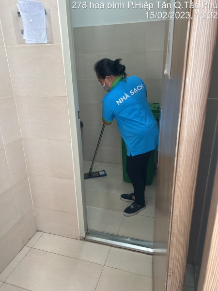 Dịch vụ vệ sinh công nghiệp