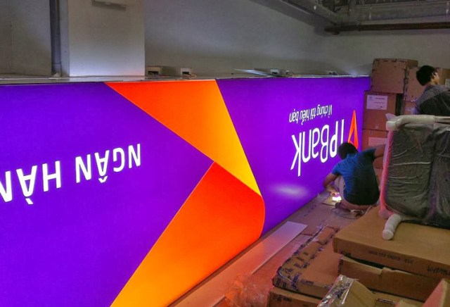 Bảng hiệu quảng cáo