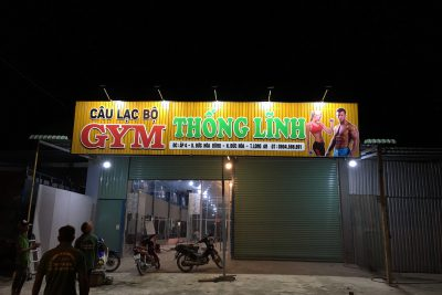 Bảng hiệu gym