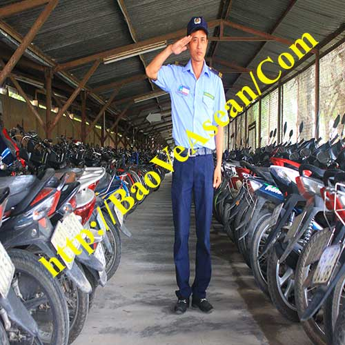 Bảo vệ nhà xe