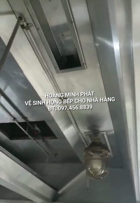 Vệ Sinh Họng Bếp Cho Nhà Hàng