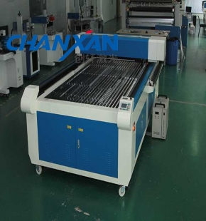 Máy cắt Laser khổ lớn