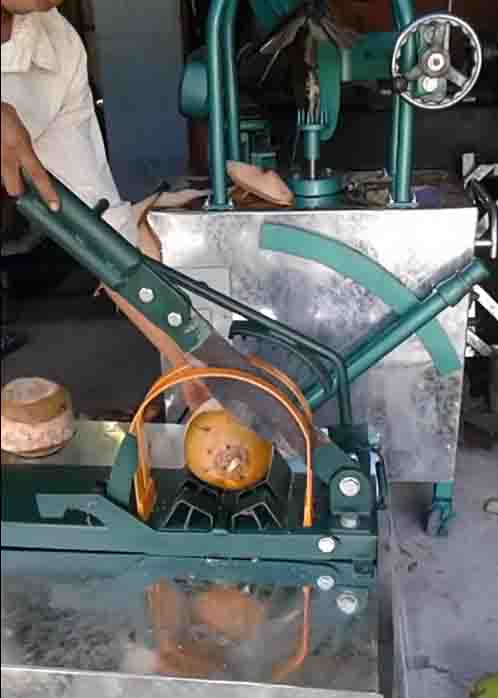 Đồ gá cắt dừa tươi