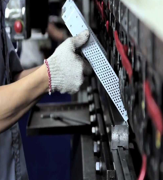Cắt - chấn CNC
