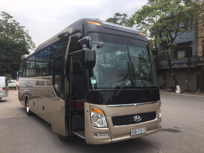 Cho thuê xe du lịch 35 chỗ