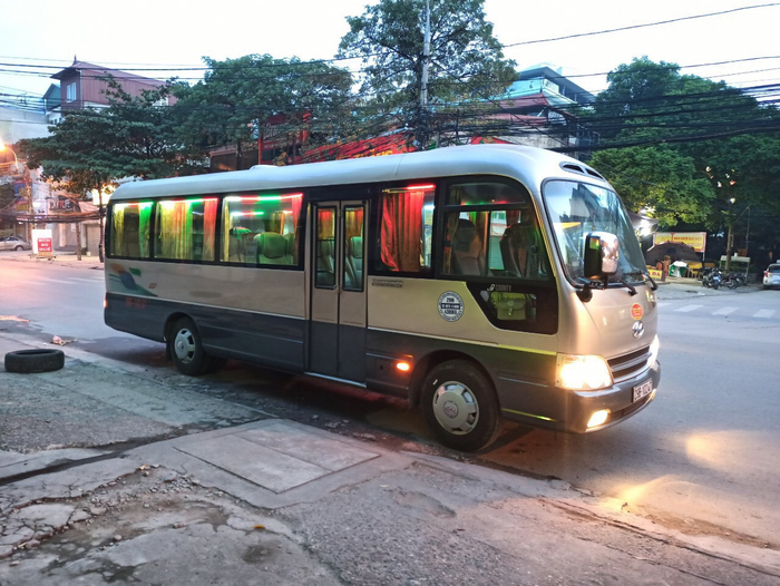 Xe du lịch