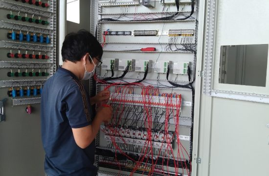 Tủ điều khiển PLC