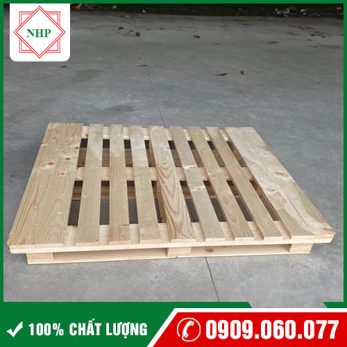 Pallet gỗ