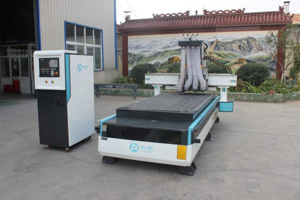 Máy CNC cắt ván 4 đầu