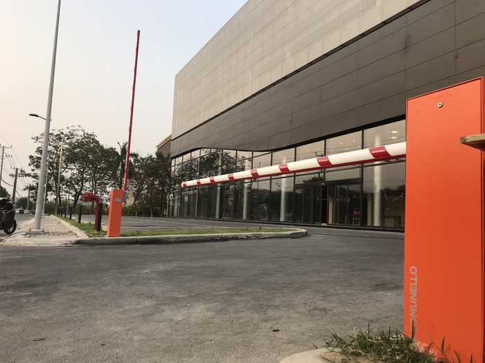 Cửa tự động