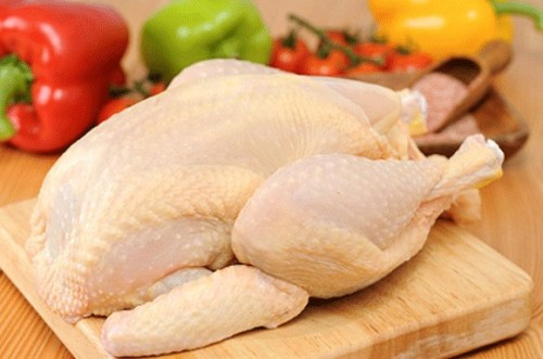 Gà nhập khẩu nguyên con