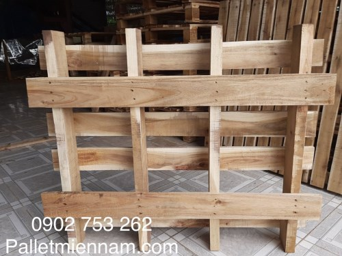 Pallet gỗ