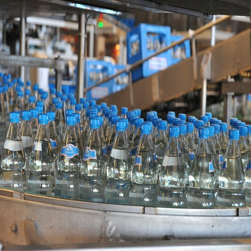 Dây chuyền chiết rót đóng chai tự động