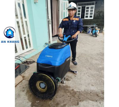 Chà sàn, đánh bóng sàn