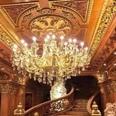 Dát vàng phào trần biệt thự
