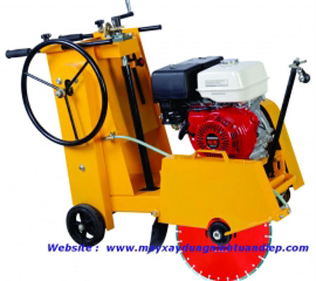 Máy cắt bê tông