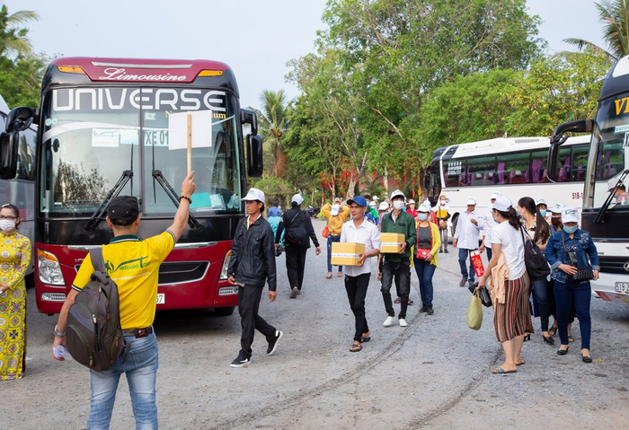Tour du lịch