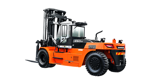 Xe nâng tải trọng lớn Doosan