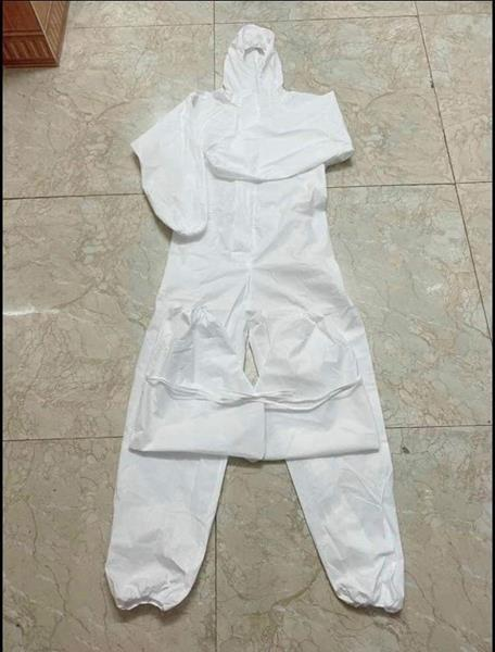 Bộ đồ bảo hộ y tế