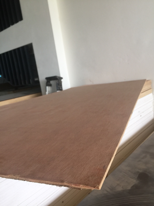 Gỗ dán mặt đỏ