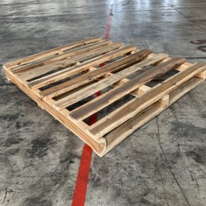 Pallet gỗ