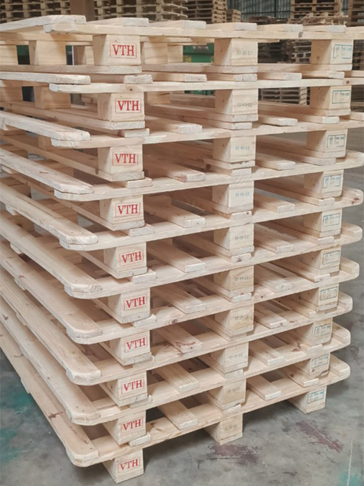 Pallet gỗ