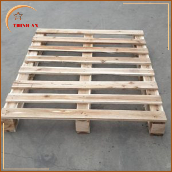 Pallet gỗ