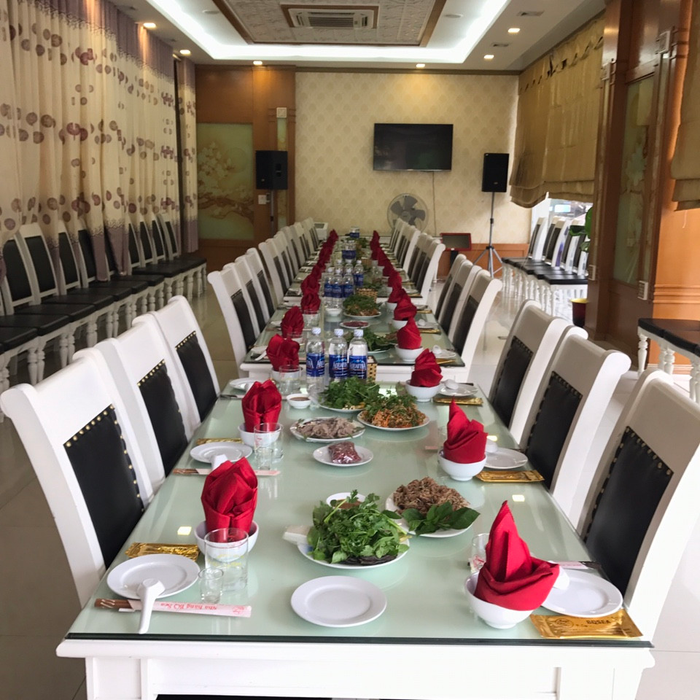 Nhà hàng