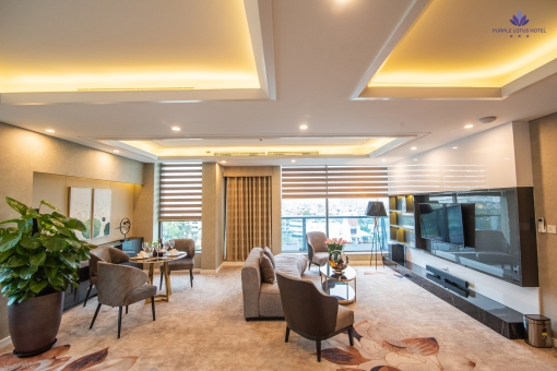 Lotus Suite 1