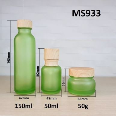 Bộ thủy tinh xanh lá mờ nắp gỗ