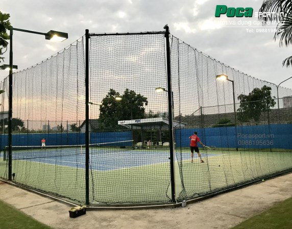 Lưới chắn sân Tennis