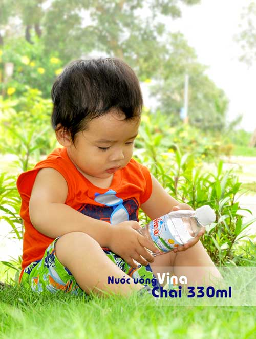 Nước uống Vina đóng chai 330ML