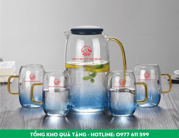 In cốc thủy tinh