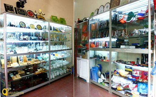 Tủ trưng bày sản phẩm