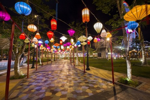 Trang trí lễ hội