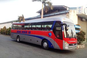 Xe Hyundai Universe Noble 45