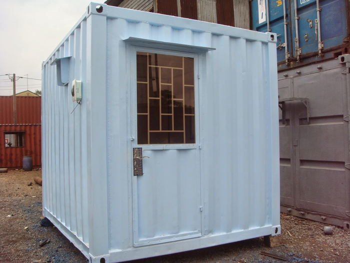 Container 10 feet