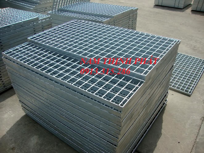 Tấm sàn grating