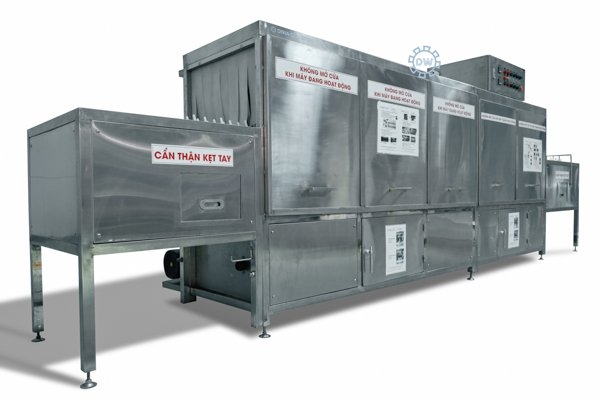 Máy rửa khay bát công nghiệp