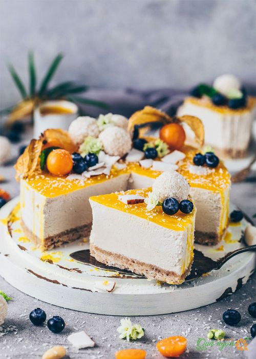 Bí quyết làm bánh cheesecake dừa vị Raffaello - Mytour