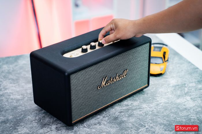Marshall Stanmore III: Classic and luxurious design, 80W Marshall Stanmore III: Classic and luxurious design, 80W