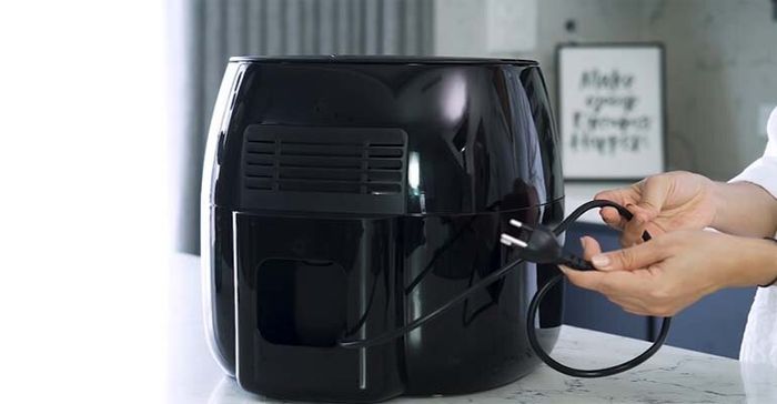 Guidelines for using energy-efficient air fryers | Mytour.vn